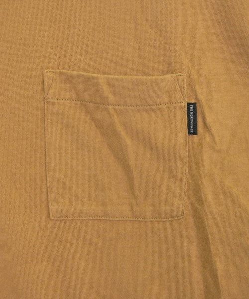 THE NORTH FACE เสื้อยืด/เสื้อท็อปส์
