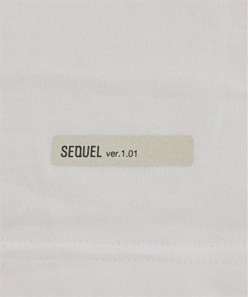 SEQUEL เสื้อยืด/เสื้อท็อปส์