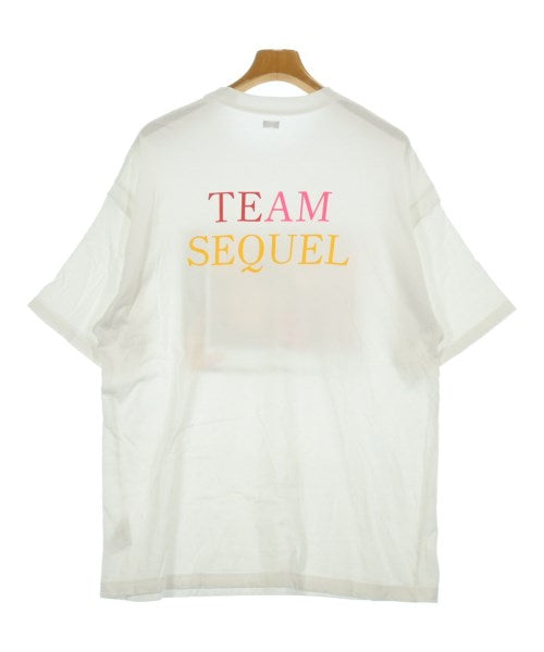 SEQUEL เสื้อยืด/เสื้อท็อปส์