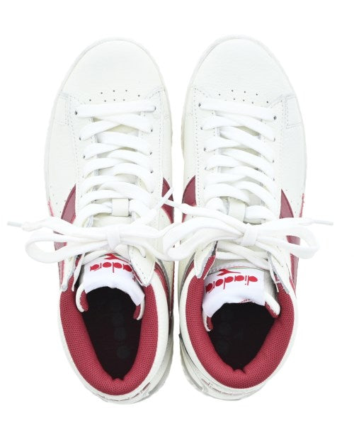 diadora รองเท้าผ้าใบ