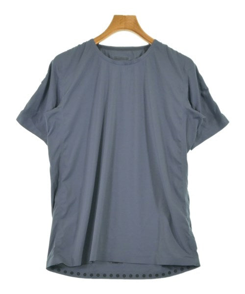 DESCENTE เสื้อยืด/เสื้อท็อปส์