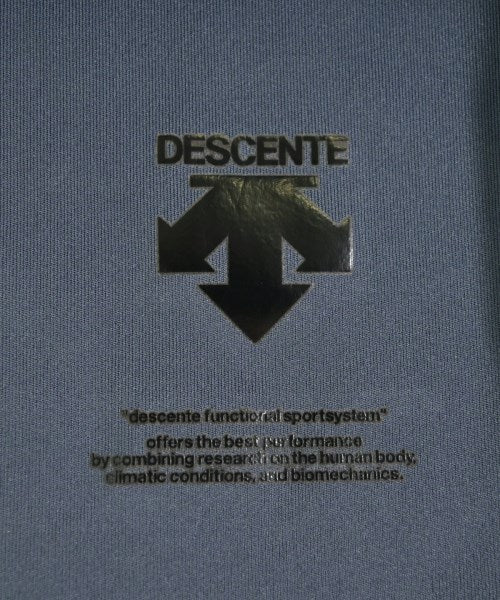 DESCENTE เสื้อยืด/เสื้อท็อปส์