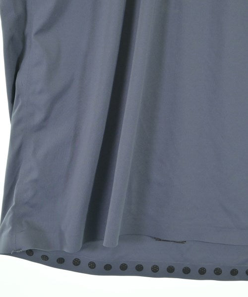 DESCENTE เสื้อยืด/เสื้อท็อปส์