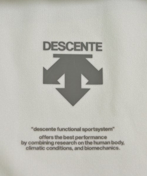 DESCENTE เสื้อยืด/เสื้อท็อปส์