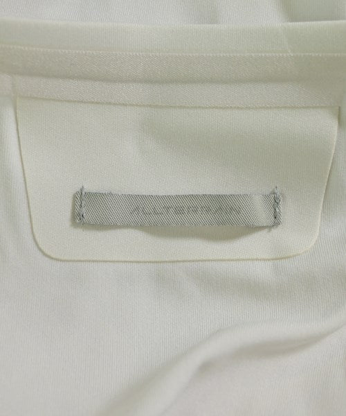 DESCENTE เสื้อยืด/เสื้อท็อปส์