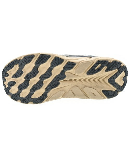 HOKA ONE ONE รองเท้าผ้าใบ