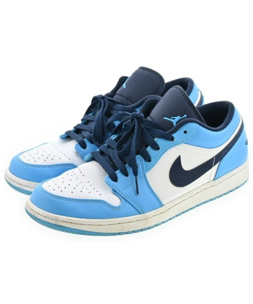 NIKE รองเท้าผ้าใบ