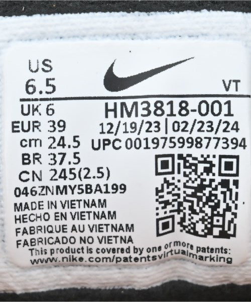 NIKE รองเท้าผ้าใบ