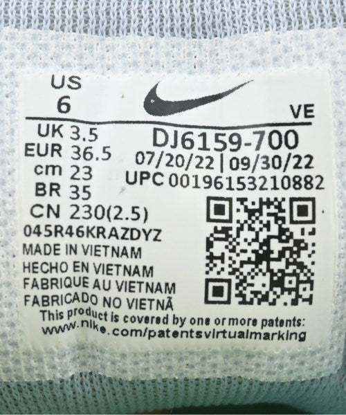 NIKE รองเท้าผ้าใบ