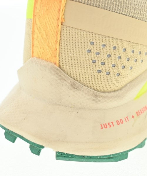 NIKE รองเท้าผ้าใบ