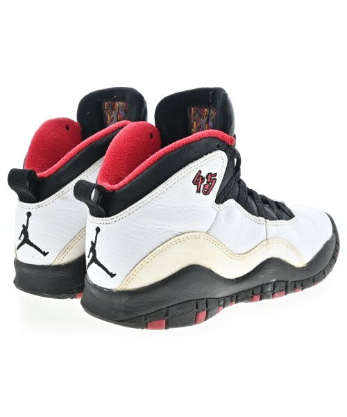 NIKE รองเท้าผ้าใบ