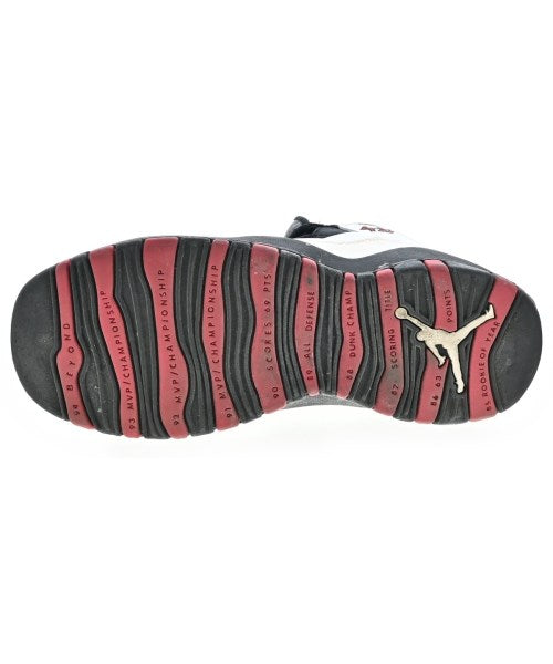 NIKE รองเท้าผ้าใบ