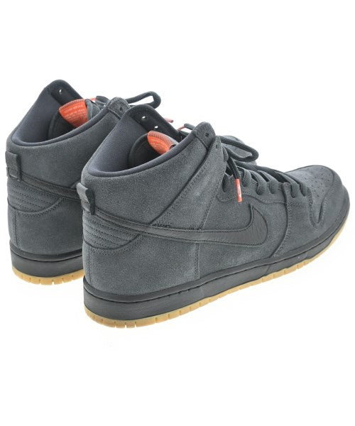 NIKE รองเท้าผ้าใบ