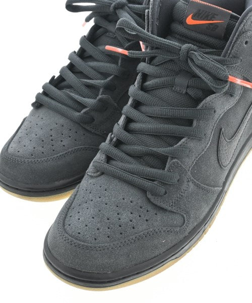 NIKE รองเท้าผ้าใบ