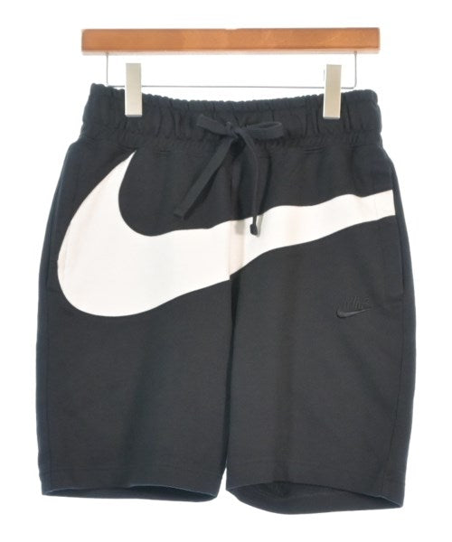 NIKE กางเกงขาสั้น