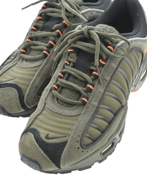 NIKE รองเท้าผ้าใบ