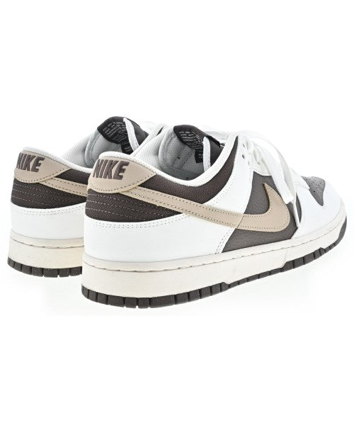 NIKE รองเท้าผ้าใบ
