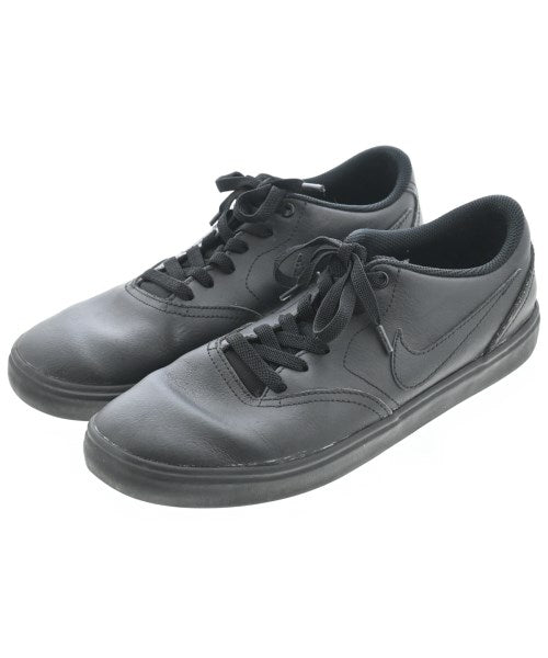 NIKE รองเท้าผ้าใบ