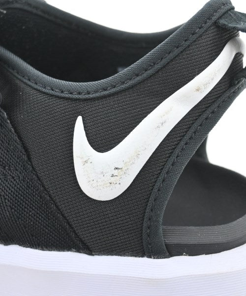 NIKE รองเท้าแตะ