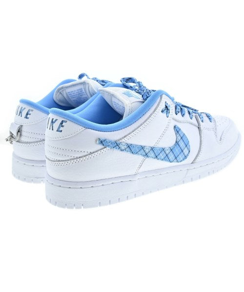 NIKE รองเท้าผ้าใบ