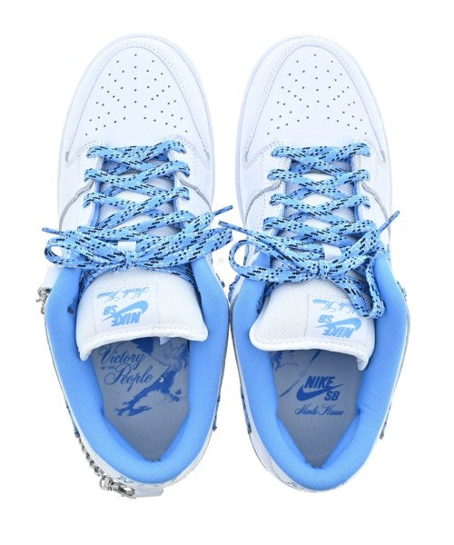 NIKE รองเท้าผ้าใบ