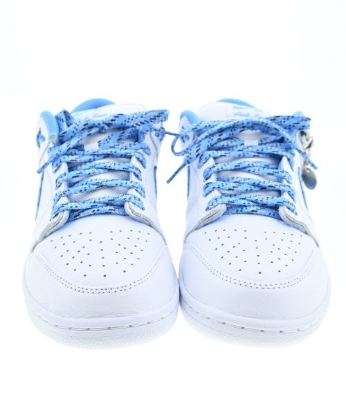 NIKE รองเท้าผ้าใบ