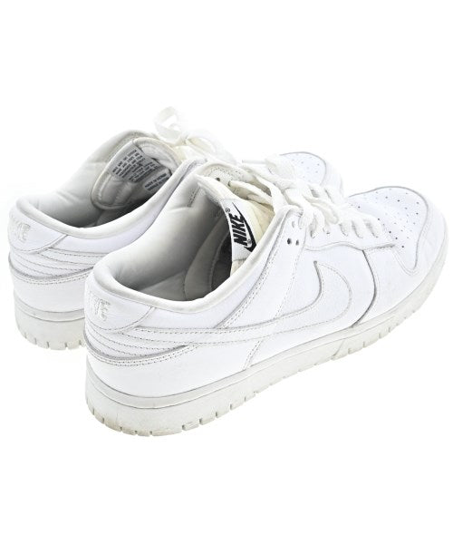 NIKE รองเท้าผ้าใบ