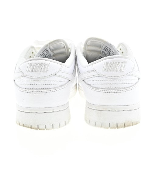 NIKE รองเท้าผ้าใบ