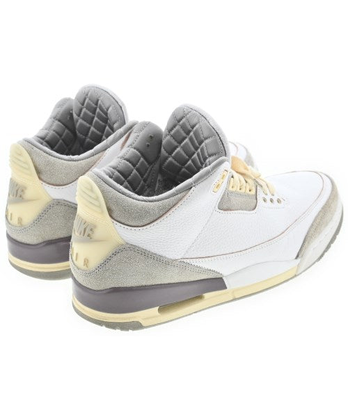 NIKE รองเท้าผ้าใบ