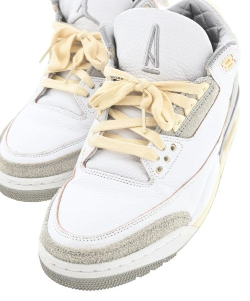 NIKE รองเท้าผ้าใบ