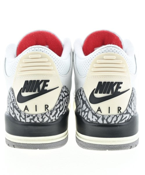 NIKE รองเท้าผ้าใบ