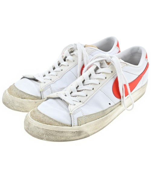 NIKE รองเท้าผ้าใบ