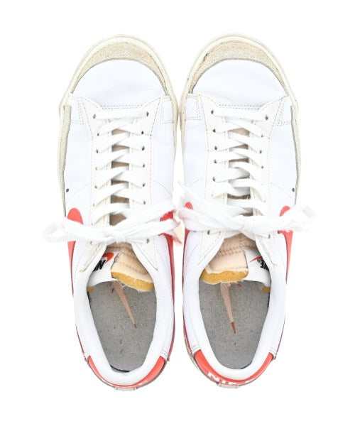 NIKE รองเท้าผ้าใบ