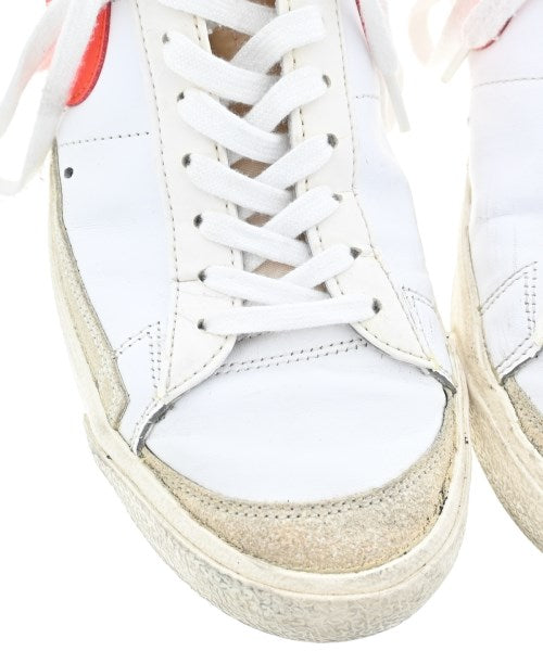 NIKE รองเท้าผ้าใบ