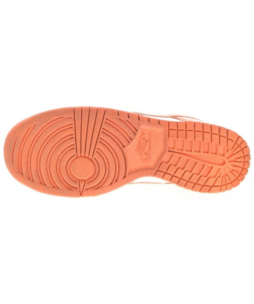 NIKE รองเท้าผ้าใบ