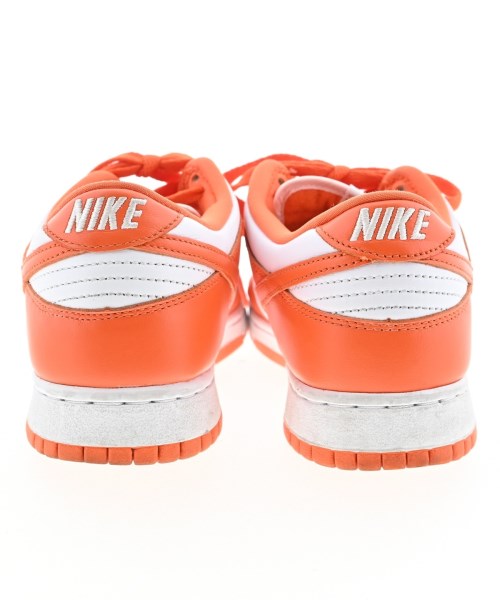 NIKE รองเท้าผ้าใบ