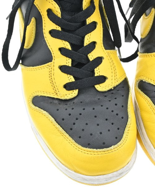 NIKE รองเท้าผ้าใบ
