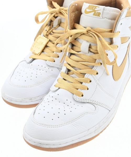 NIKE รองเท้าผ้าใบ