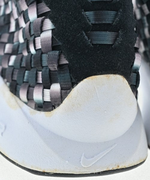 NIKE รองเท้าผ้าใบ