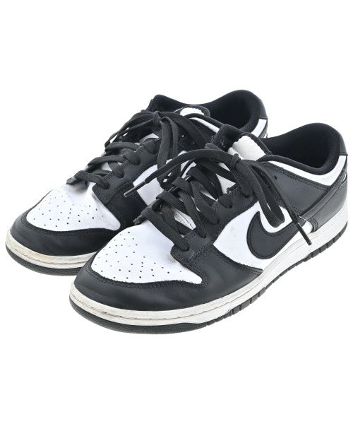 NIKE รองเท้าผ้าใบ