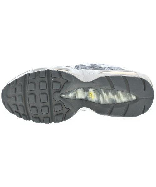 NIKE รองเท้าผ้าใบ