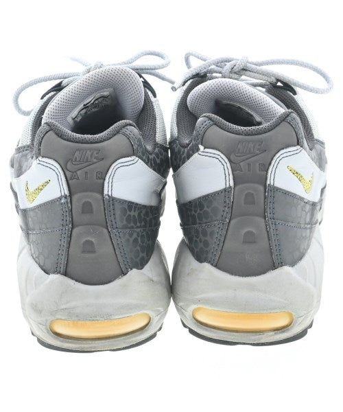 NIKE รองเท้าผ้าใบ