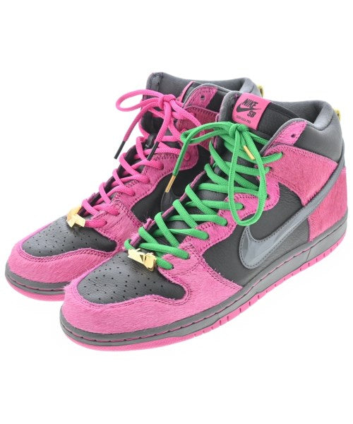 NIKE รองเท้าผ้าใบ