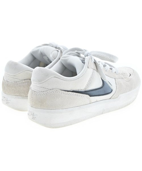 NIKE รองเท้าผ้าใบ