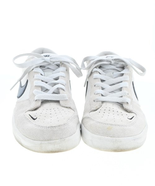 NIKE รองเท้าผ้าใบ