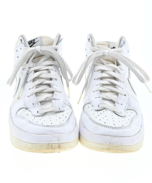 NIKE รองเท้าผ้าใบ