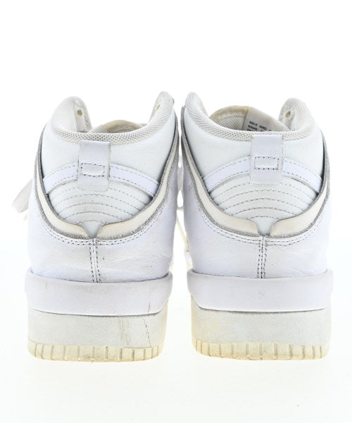 NIKE รองเท้าผ้าใบ