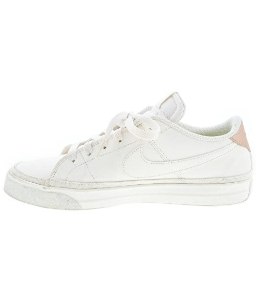 NIKE รองเท้าผ้าใบ