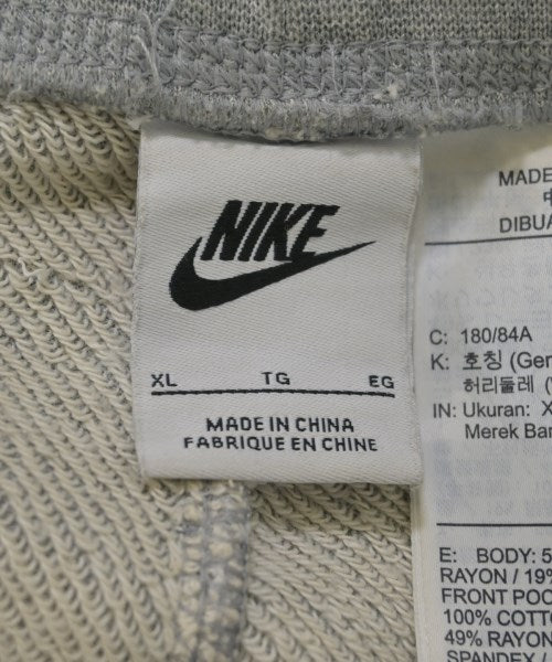 NIKE กางเกงขาสั้น