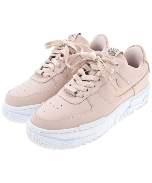 NIKE รองเท้าผ้าใบ